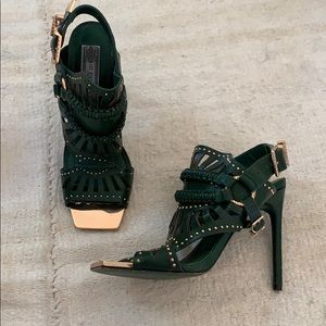 IVY KIRZHNER green harness sandal
